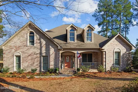 158 Santee Dr, Chocowinity, NC 27817