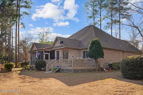 158 Santee Dr, Chocowinity, NC 27817 photo 6