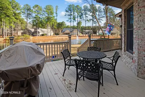 158 Santee Dr, Chocowinity, NC 27817 photo 8