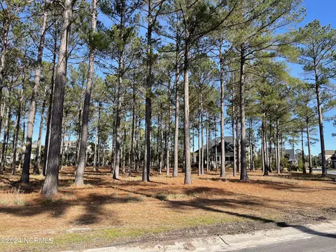 555 Wicklow Sq SW, Ocean Isle Beach, NC 28469