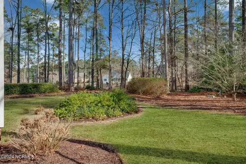207 Perquimans Dr, Chocowinity, NC 27817 photo 6
