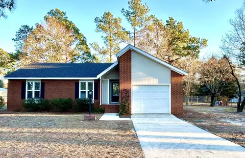 12420 Barnes Bridge Rd, Laurinburg, NC 28352