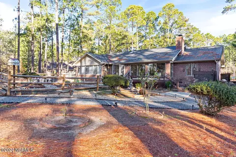 290 Longleaf Dr, West End, NC 27376 photo 33