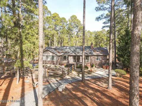 290 Longleaf Dr, West End, NC 27376 photo 34