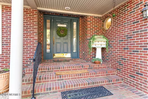 290 Longleaf Dr, West End, NC 27376 photo 5