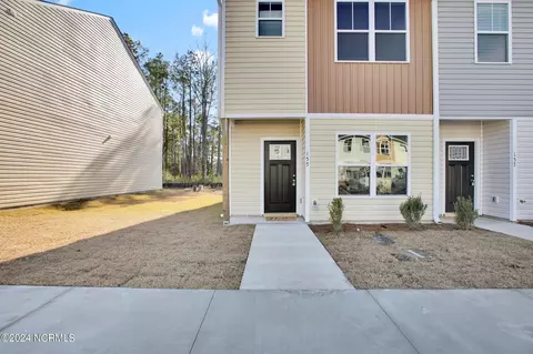 155 Buckhorn Ave, Holly Ridge, NC 28445