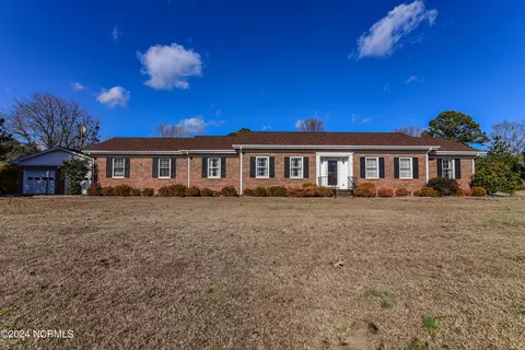 302 Kimberly Dr, Edenton, NC 27932