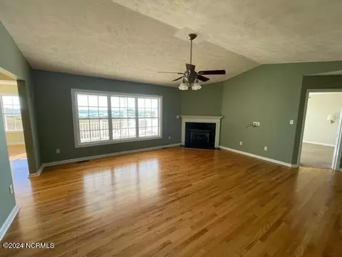 Living - 84 Victor Ln, Hampstead, NC 28443 photo 1 of 1