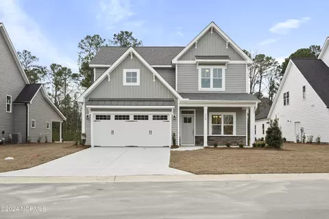 238 Man O War Ln, Hampstead, NC 28443