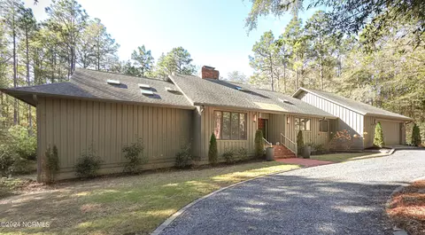 55 Beulah Hill Rd N, Pinehurst, NC 28374