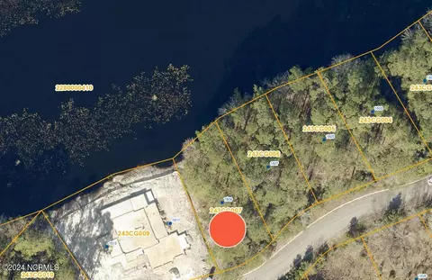1509 St Lucia Dr SW, Shallotte, NC 28470