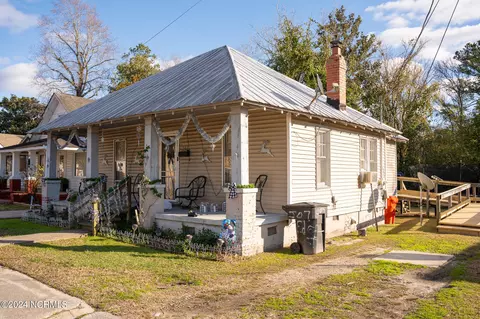 507 Edge St, Elizabeth City, NC 27909