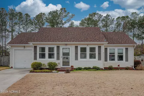 4708 Weybridge Ln, Wilmington, NC 28409