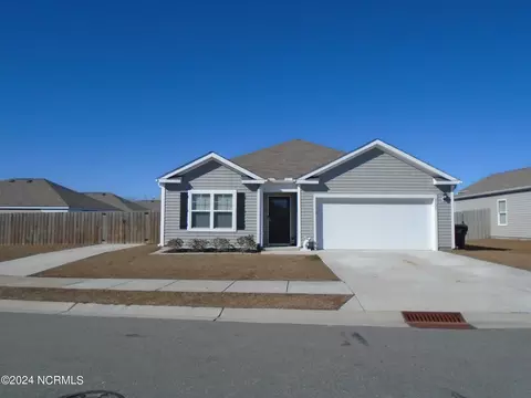 8125 Thatcher Ln NE, Leland, NC 28451