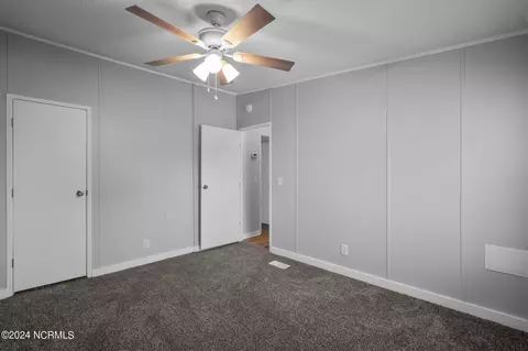 239 Bermuda Dr, Hampstead, NC 28443 photo 29