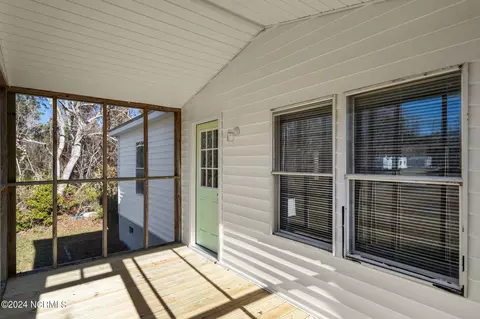 239 Bermuda Dr, Hampstead, NC 28443 photo 49