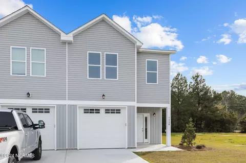 144 Pasture Ln #12 B, Peletier, NC 28584
