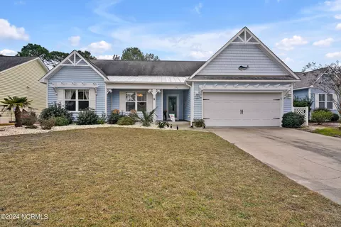552 Catamaran Dr, Wilmington, NC 28412