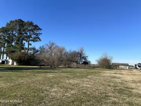 1833 Peartree Rd, Elizabeth City, NC 27906