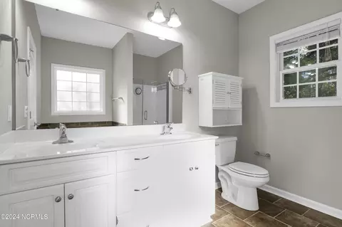 241 Hickory Point Rd, Hampstead, NC 28443 photo 15