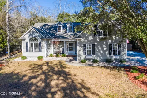 241 Hickory Point Rd, Hampstead, NC 28443 photo 3