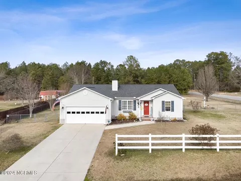 200 Hackney Ridge Ln, Jacksonville, NC 28540