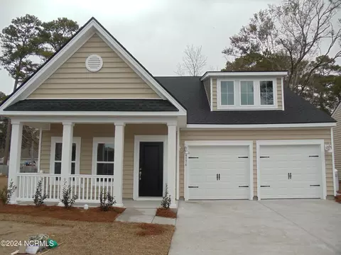 9176 Island Shore Ave, Calabash, NC 28467