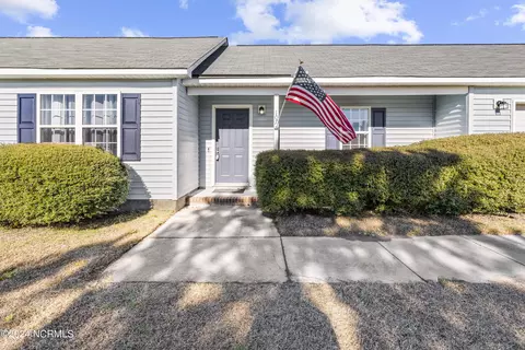107 Annie Rd, Richlands, NC 28574