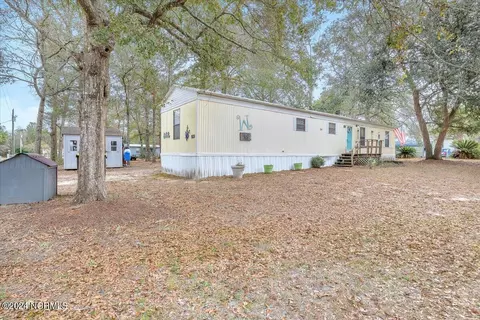 2543 K St SW, Supply, NC 28462