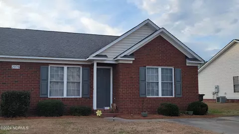 2976 Kinsey Loop #B, Winterville, NC 28590