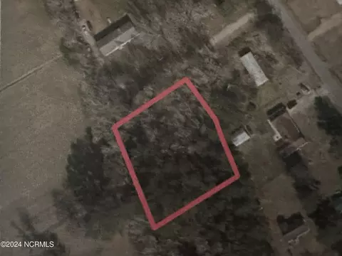lot Apt 8 Gee St, Plymouth, NC 27962