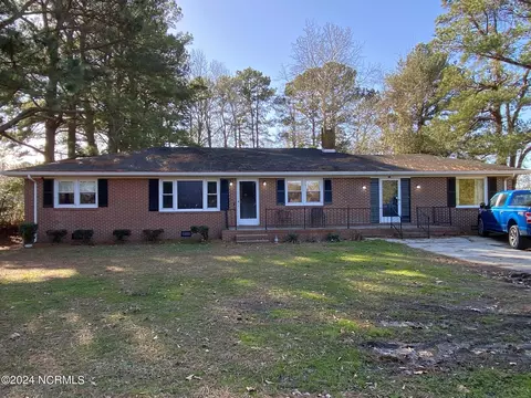 1211 Halstead Blvd, Elizabeth City, NC 27909