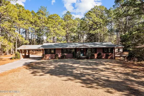 4364 Nc 73 Hwy, West End, NC 27376