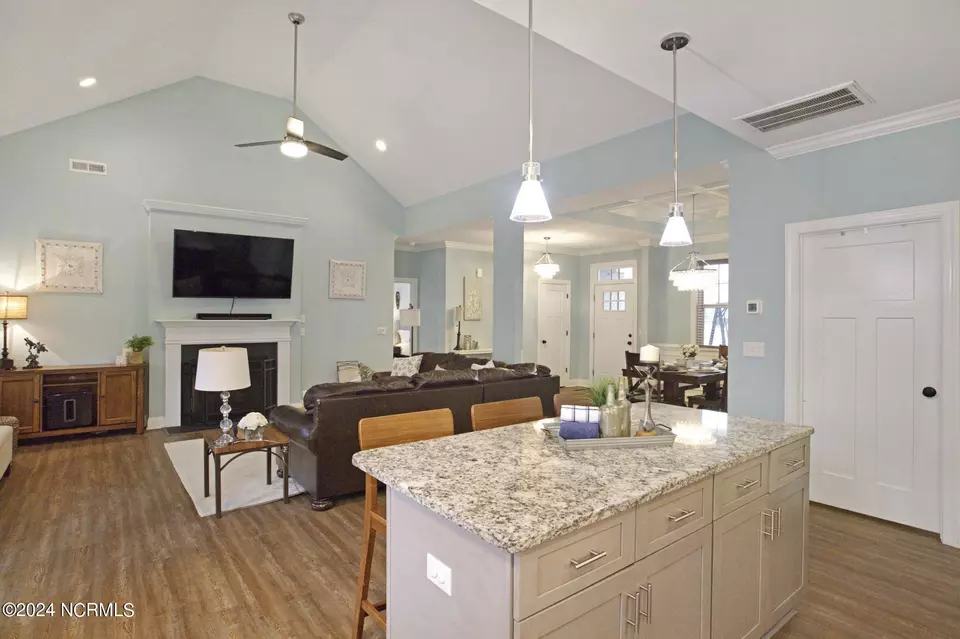 40 Stonegate Cir, Hampstead, NC 28443 photo 7