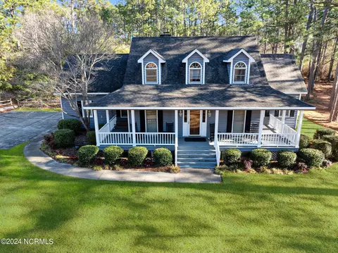 127 Fairway Dr, Rockingham, NC 28379
