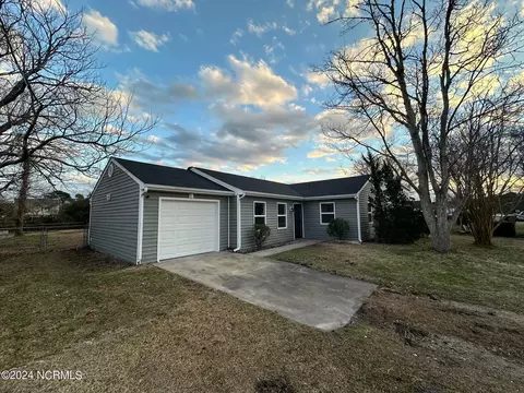 504 Scot Dr, Newport, NC 28570