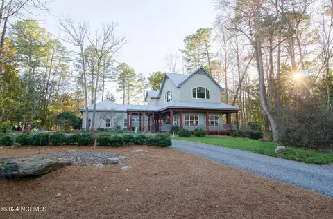 46 Stoneykirk Dr, Pinehurst, NC 28374