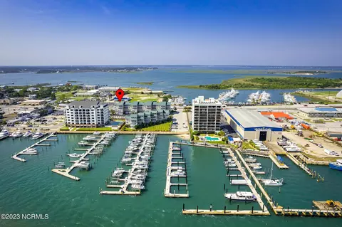 104 S 3rd St #J-3 &  47, Morehead City, NC 28557