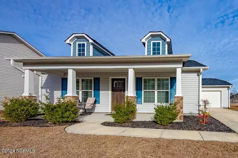 111 Joan Ct, New Bern, NC 28562