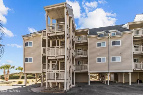 1000 Caswell Beach Rd #905, Oak Island, NC 28465