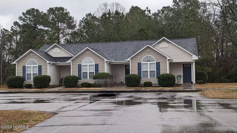 3914 Elizabeth Ave, New Bern, NC 28562 1 photo Movoto