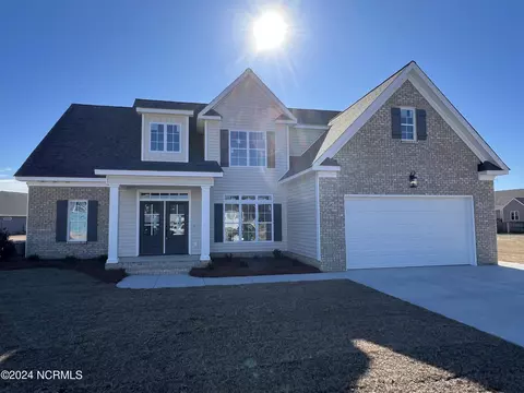 1956 Belles Ferry Ct, Winterville, NC 28590