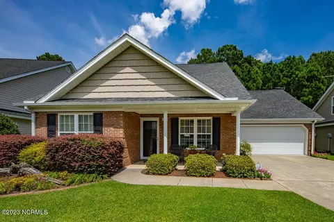 404 Neuchatel Rd, New Bern, NC 28562