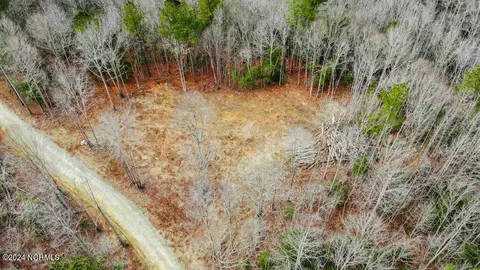 215 Monarch Ln, Cameron, NC 28326 photo 5