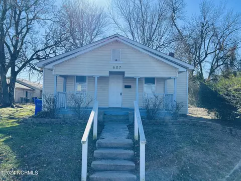 607 Wyatt St, Greenville, NC 27834