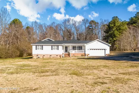 19 Crosstown Rd, Gates, NC 27937