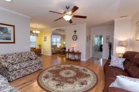 325 Pinehurst Trace Dr, Pinehurst, NC 28374 photo 11