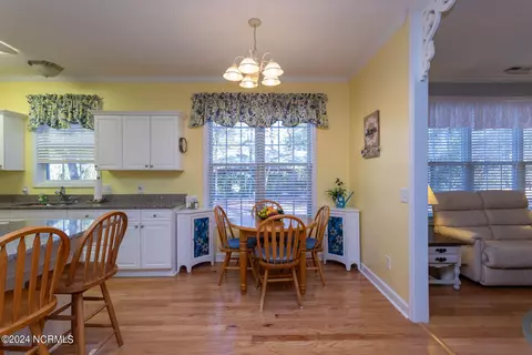 325 Pinehurst Trace Dr, Pinehurst, NC 28374 photo 10