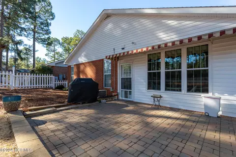 325 Pinehurst Trace Dr, Pinehurst, NC 28374 photo 29