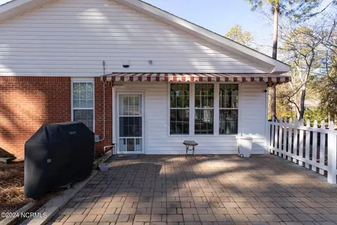 325 Pinehurst Trace Dr, Pinehurst, NC 28374 photo 28